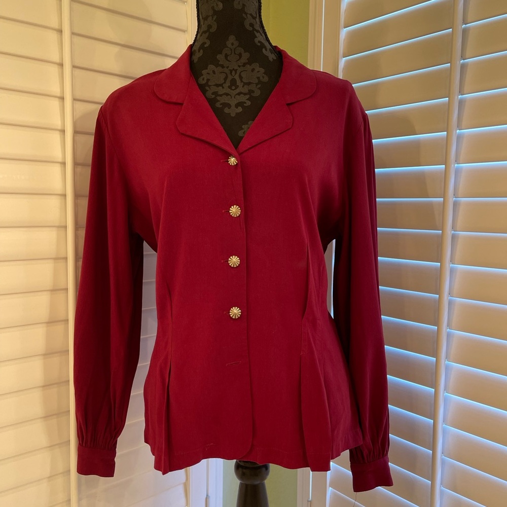SIZE 10. Womenswear Tailored Blouse
